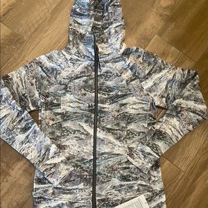 BRAND NEW WITH TAGS WOMENS SIZE 10 lululemon SCUBA hoodie zip up